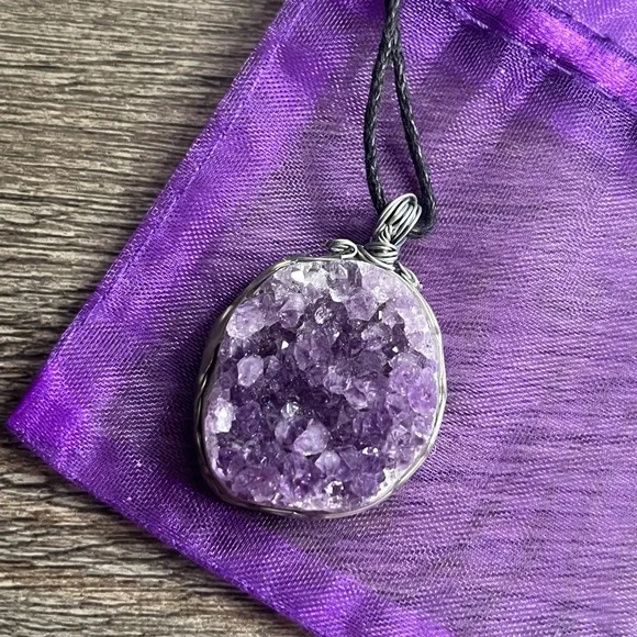 4️⃣for$20 new handmade purple amethyst crystal geode pendent necklace druzy - Picture 1 of 4